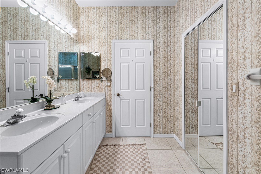 2209 Carnaby Ct Property Photo 41