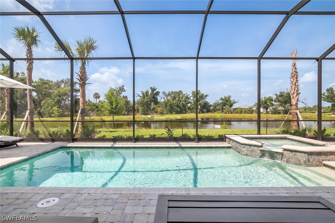 7540 Paradise Tree Dr Property Photo 3