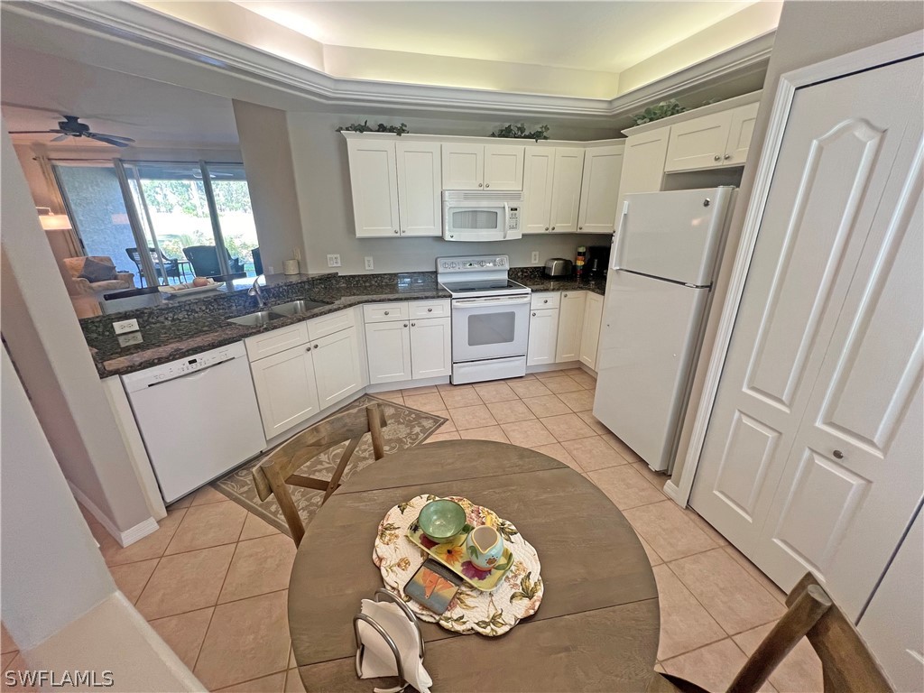 9261 Spring Run Blvd 2407 Property Photo 6