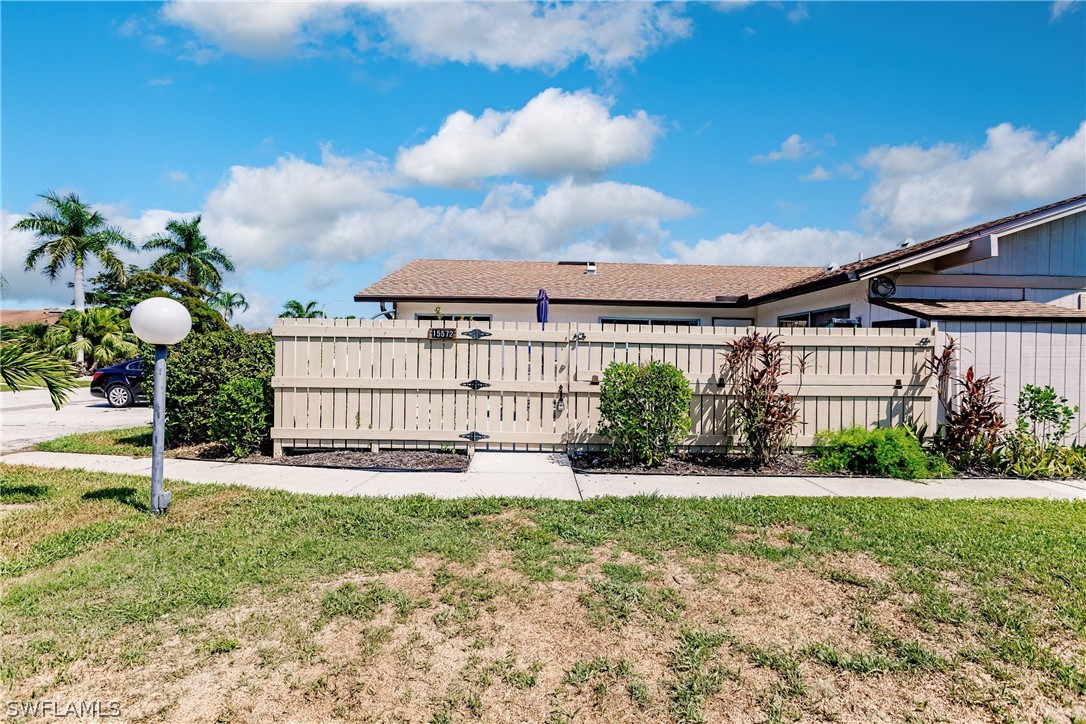 15572 Crystal Lake Dr Property Photo 15