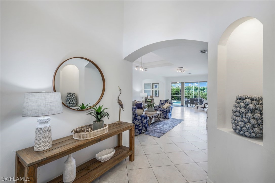 5576 Lago Villaggio Way Property Photo 4