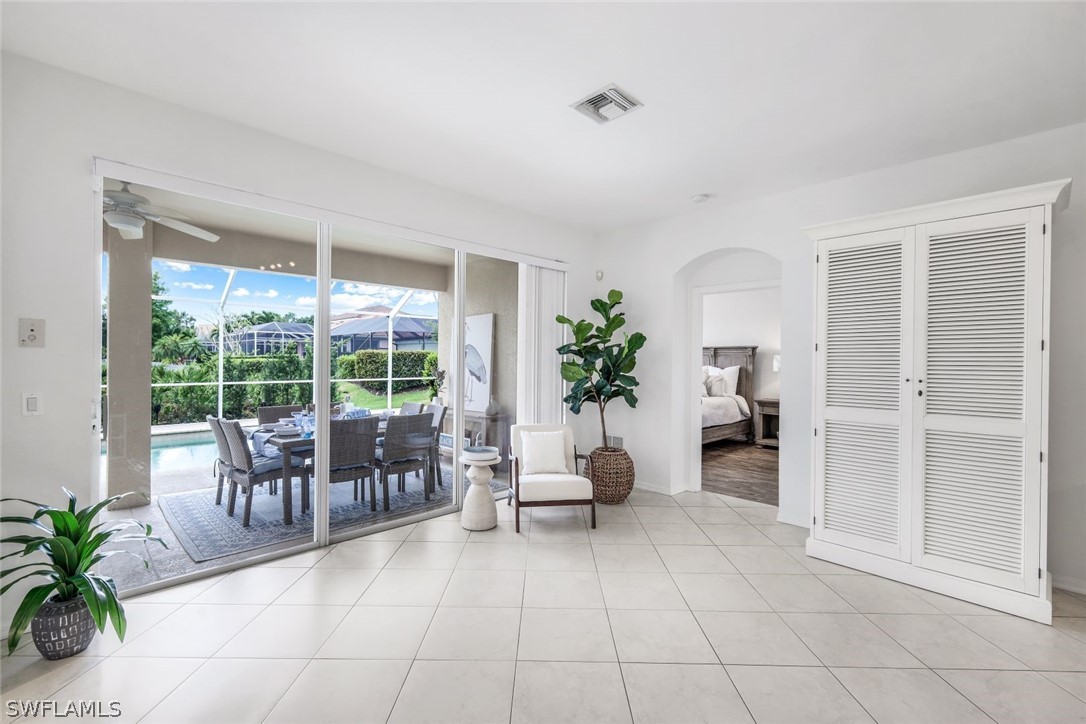 5576 Lago Villaggio Way Property Photo 8