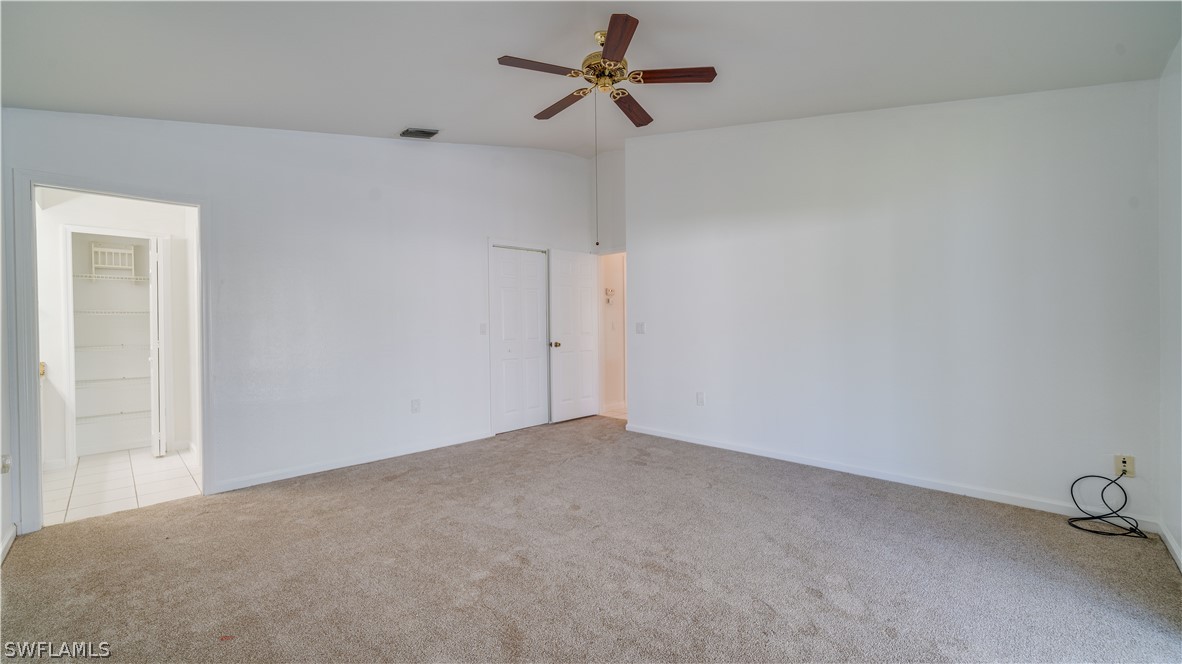 1921 Se 5th Pl Property Photo 9