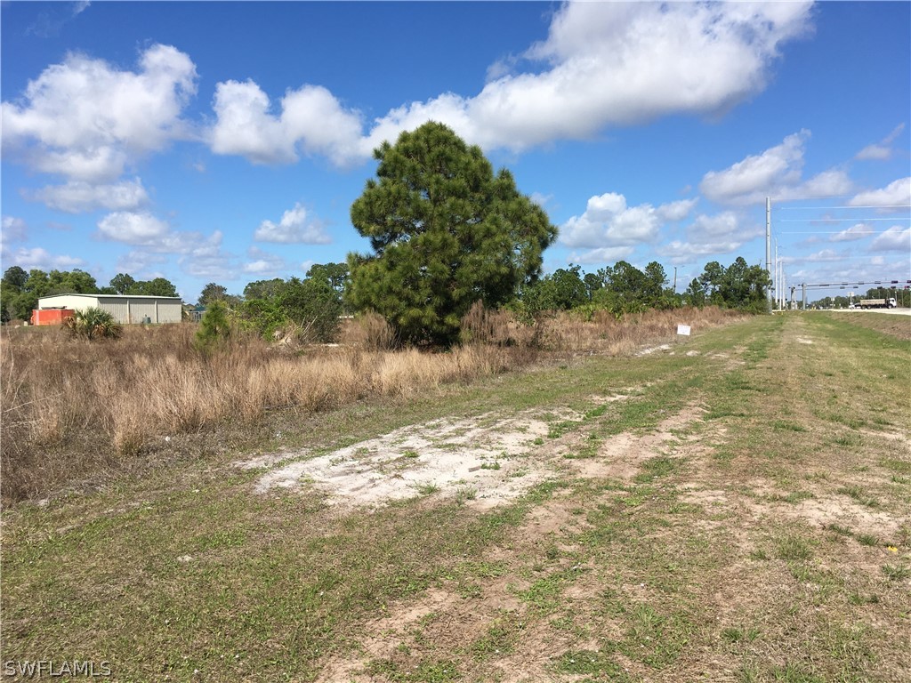 Everglades BLVD E