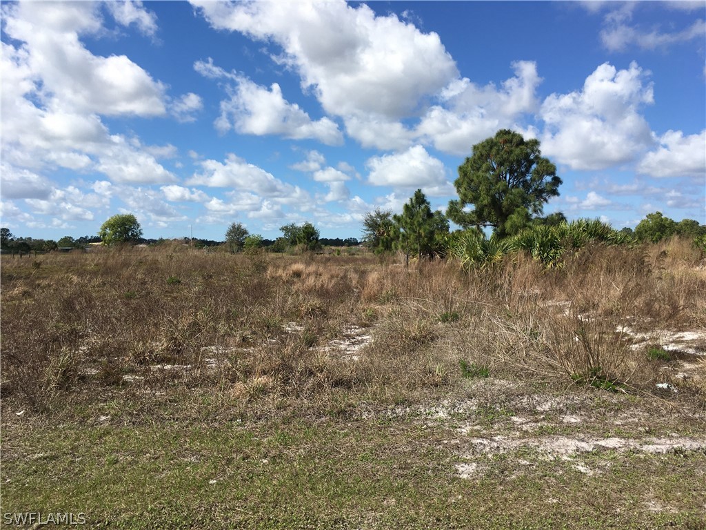 Everglades Blvd E Property Photo 6