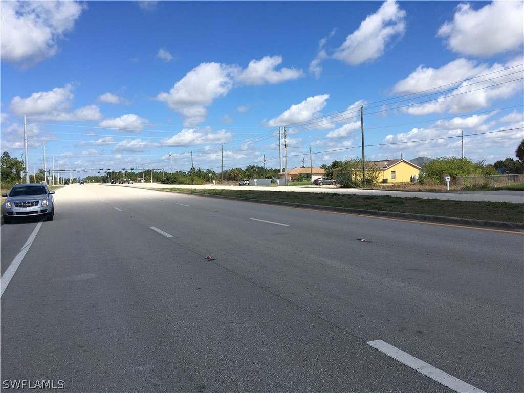 Everglades Blvd E Property Photo 8