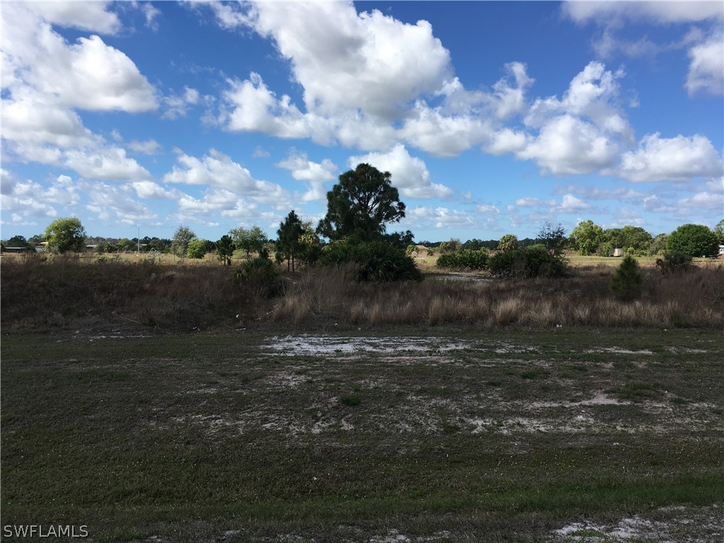 Everglades Blvd E Property Photo 10