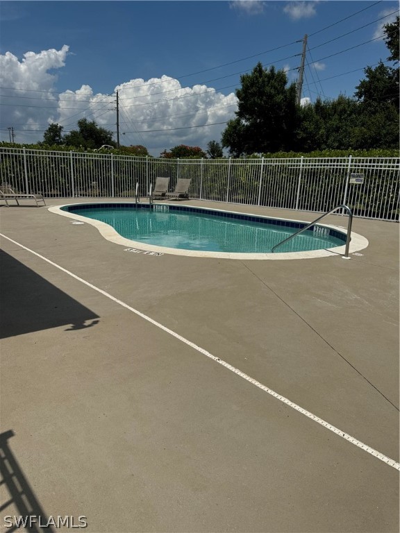 5345 Glenlivet Rd Property Photo 4
