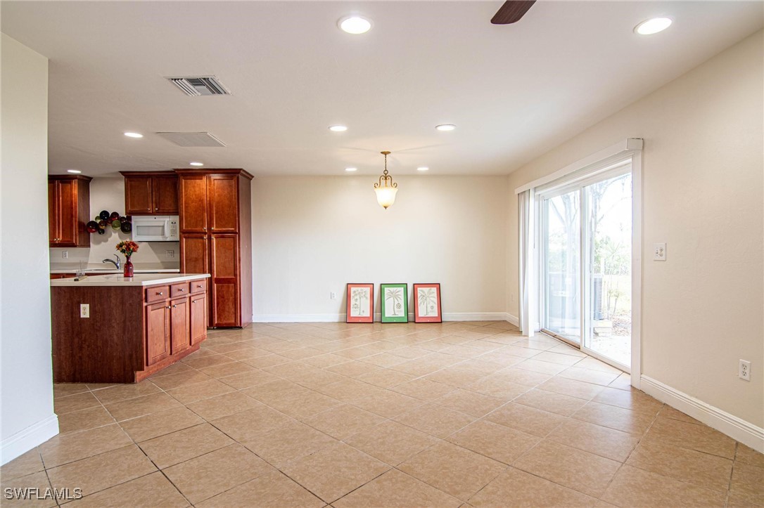 5345 Glenlivet Rd Property Photo 9
