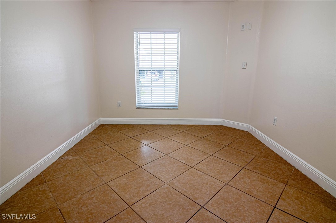 5345 Glenlivet Rd Property Photo 14