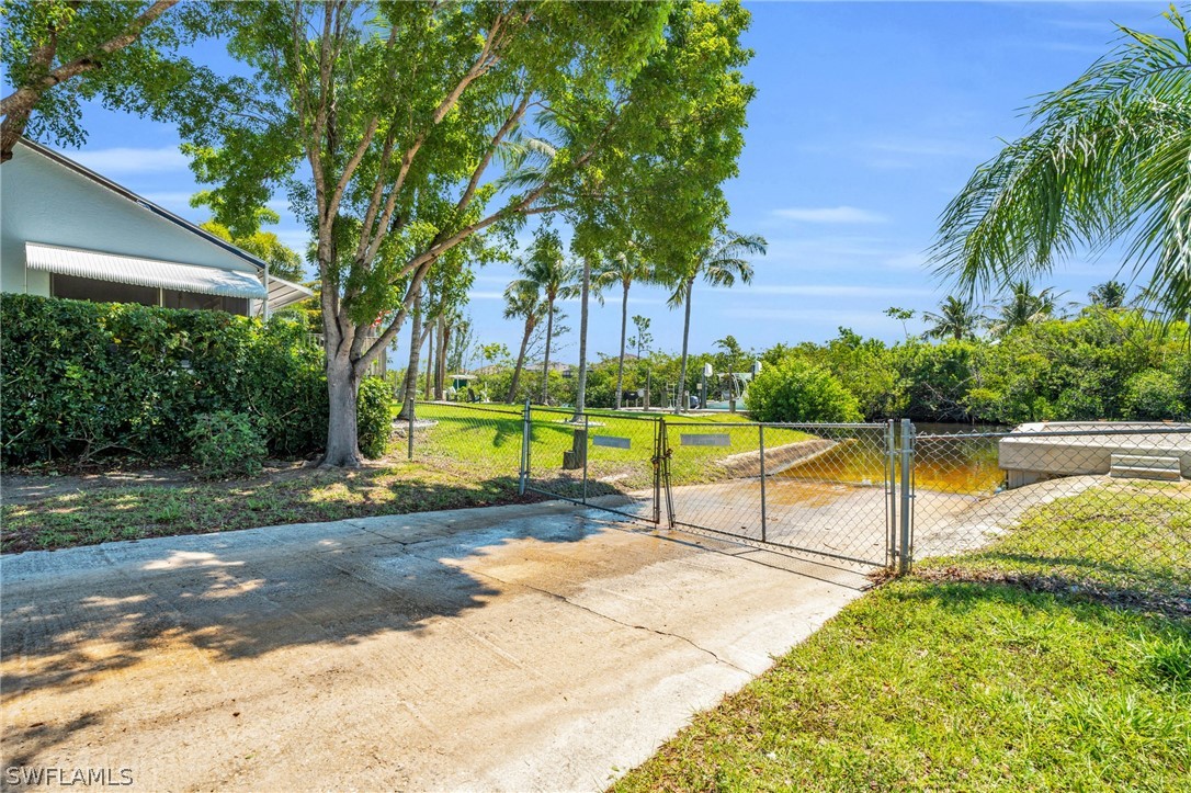 6013 Swords Way Property Photo 43