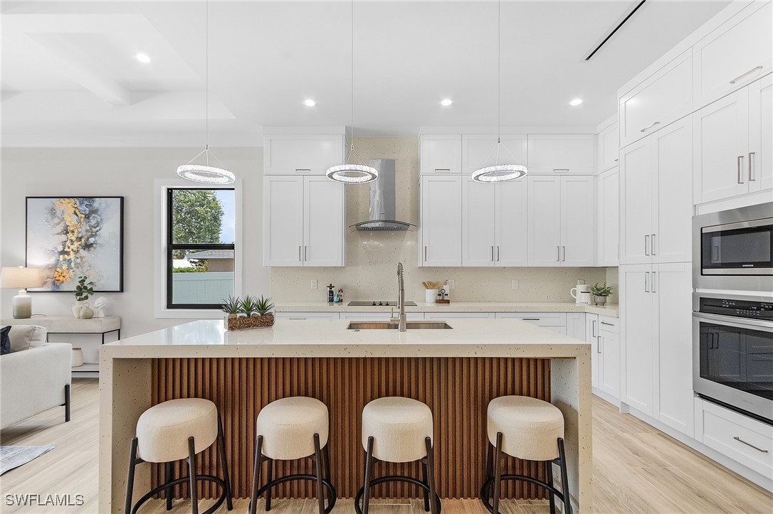 689 101st Ave N Property Photo 16