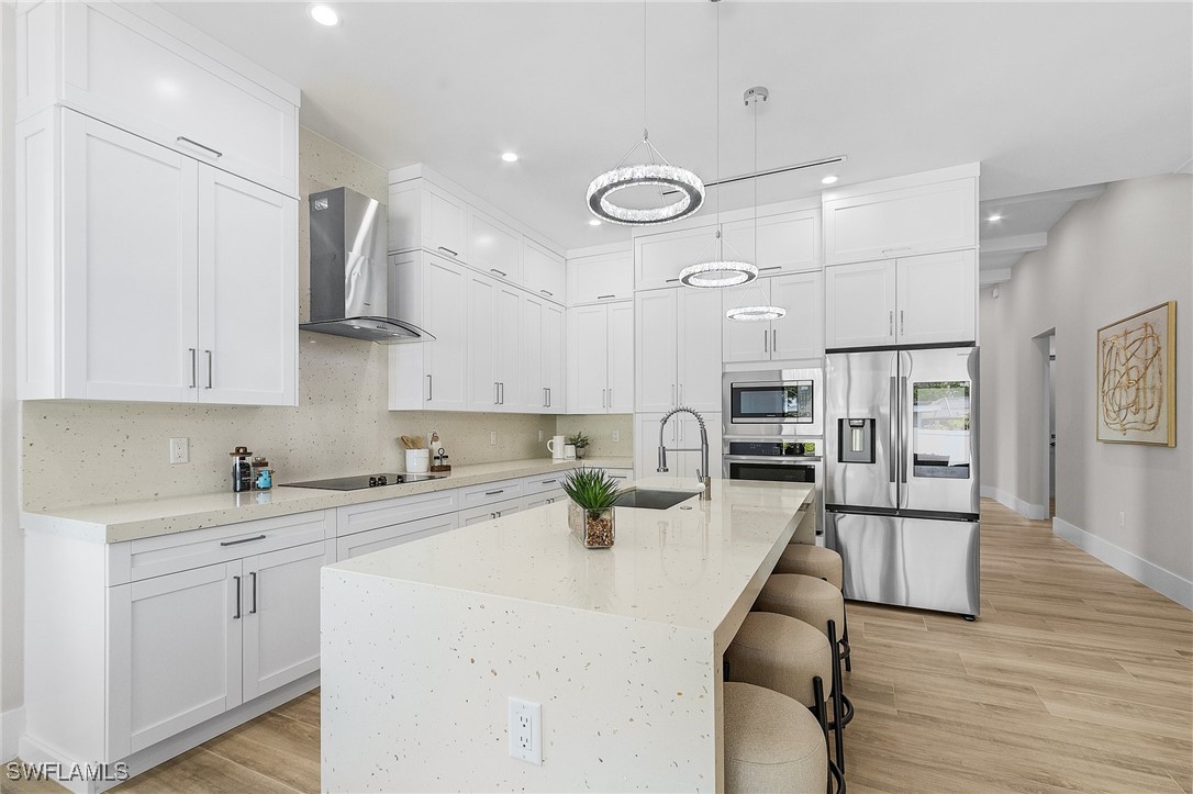 689 101st Ave N Property Photo 17