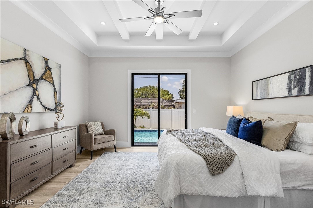 689 101st Ave N Property Photo 23