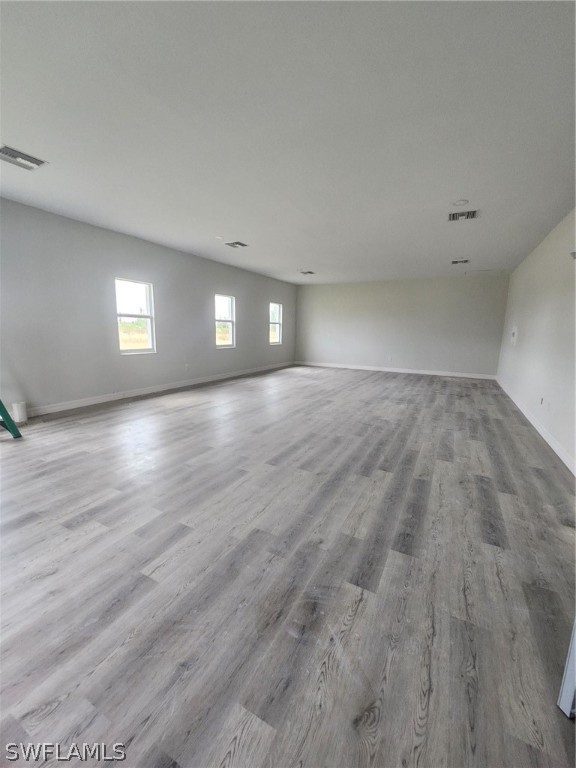 8359 Stringfellow Rd Property Photo 3