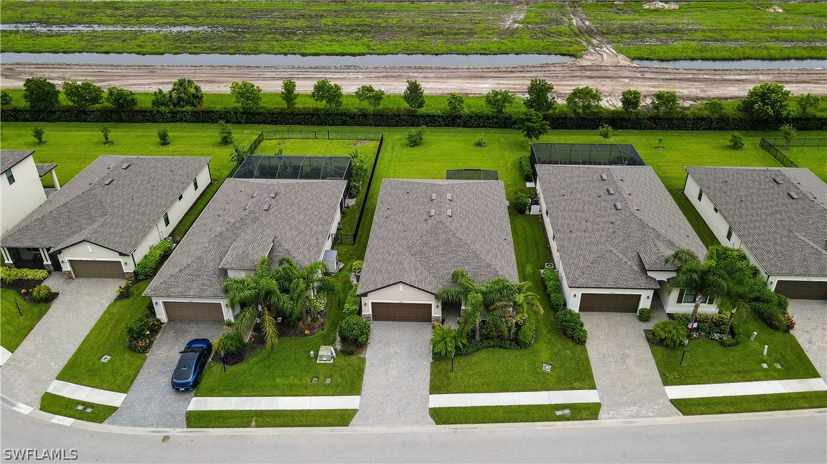 14084 Vindel Cir Property Photo 3