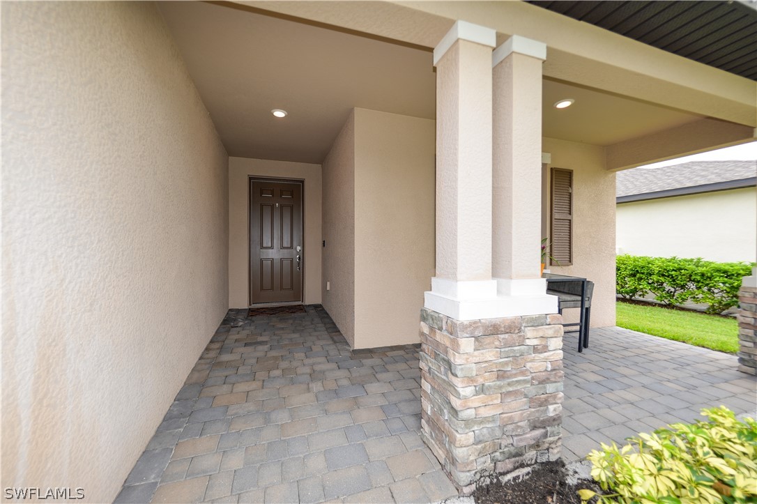 14084 Vindel Cir Property Photo 5