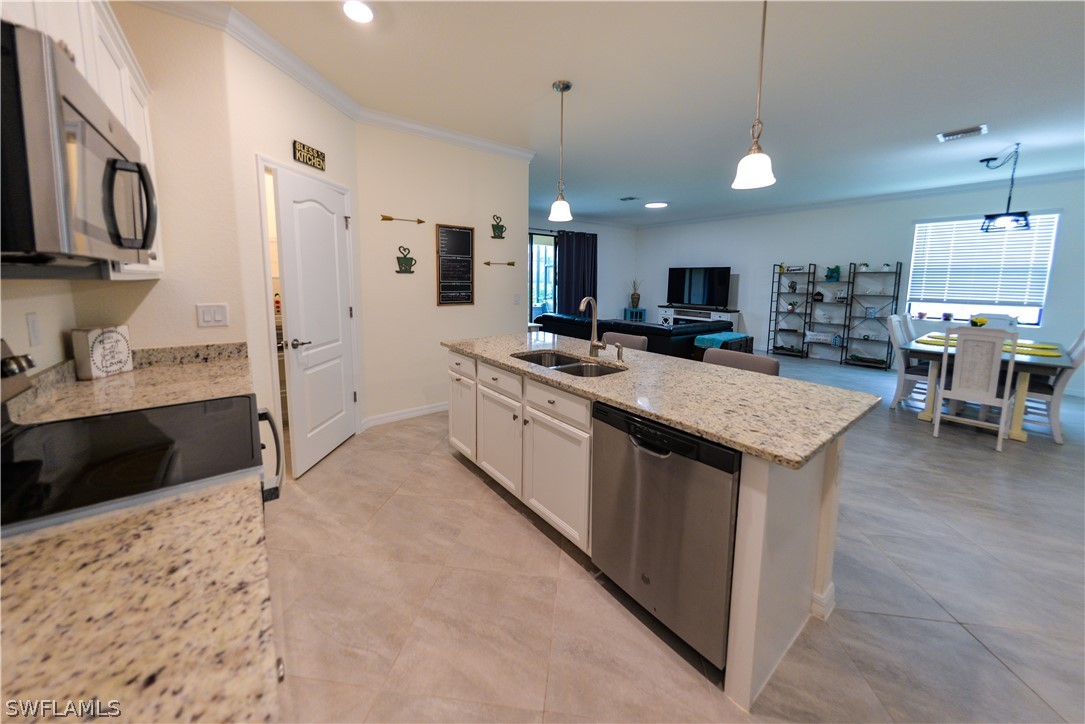 14084 Vindel Cir Property Photo 14