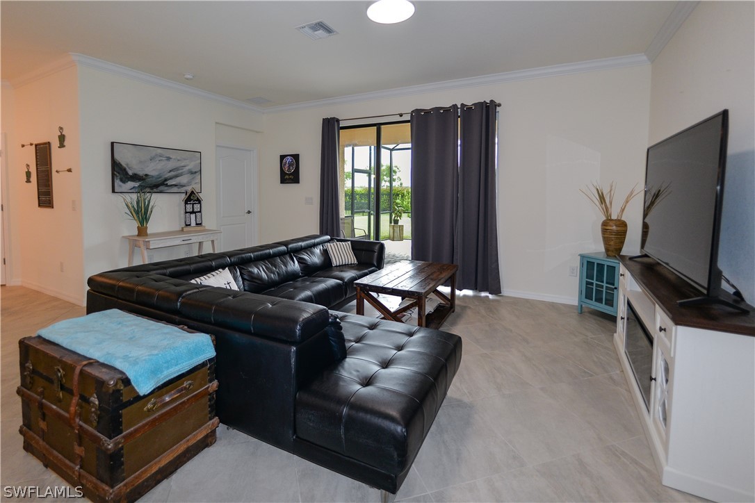 14084 Vindel Cir Property Photo 17