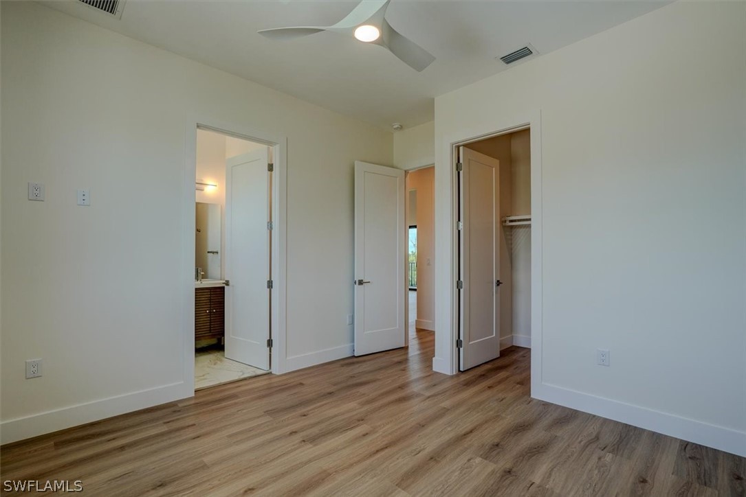 276 Albatross St Property Photo 26