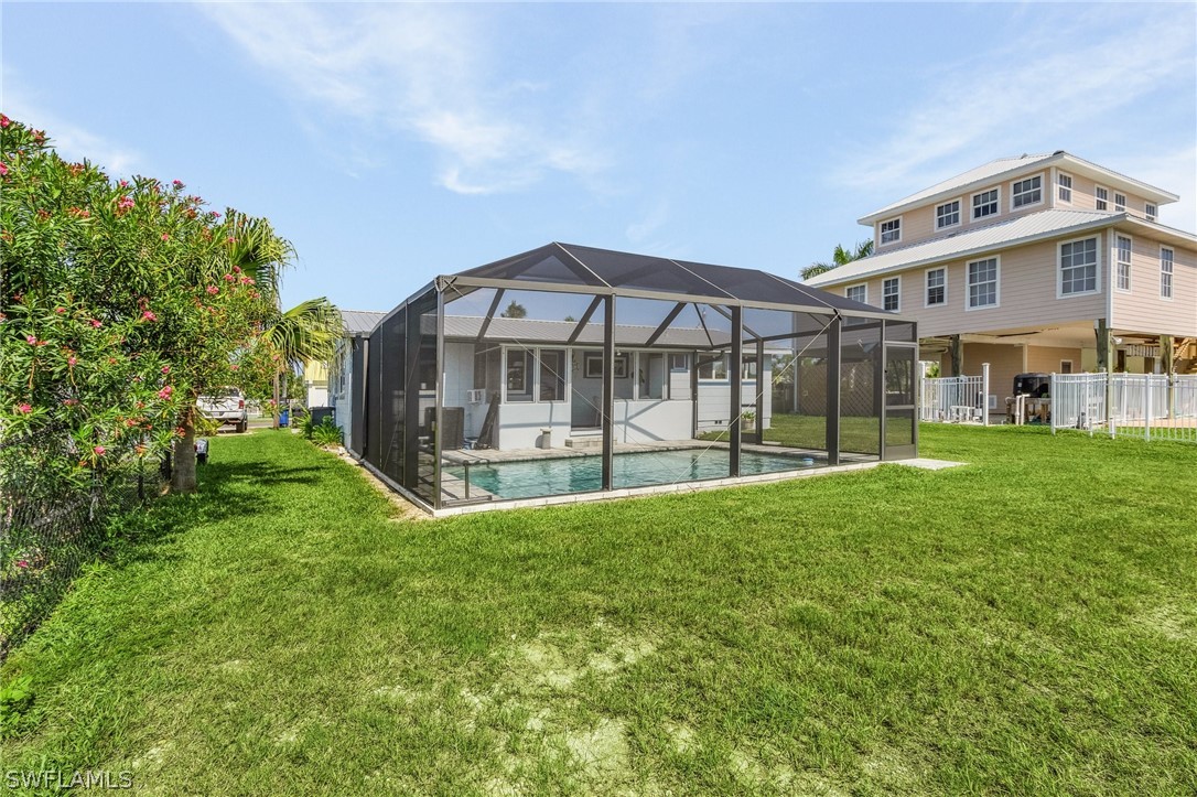 2240 Oleander St Property Photo 18
