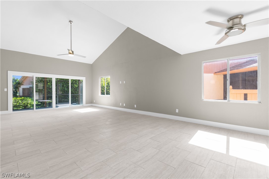 6491 Royal Woods Dr Property Photo 8