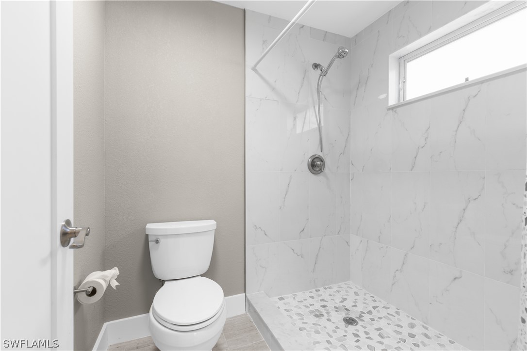 6491 Royal Woods Dr Property Photo 18