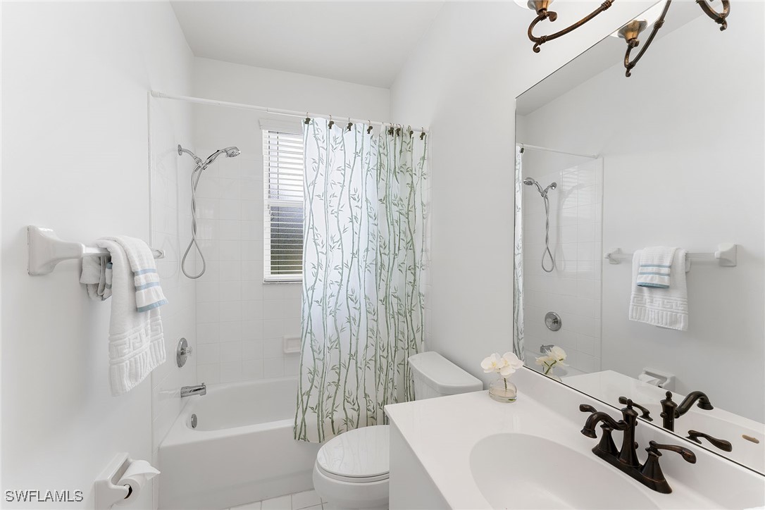625 Lalique Cir 1404 Property Photo 18