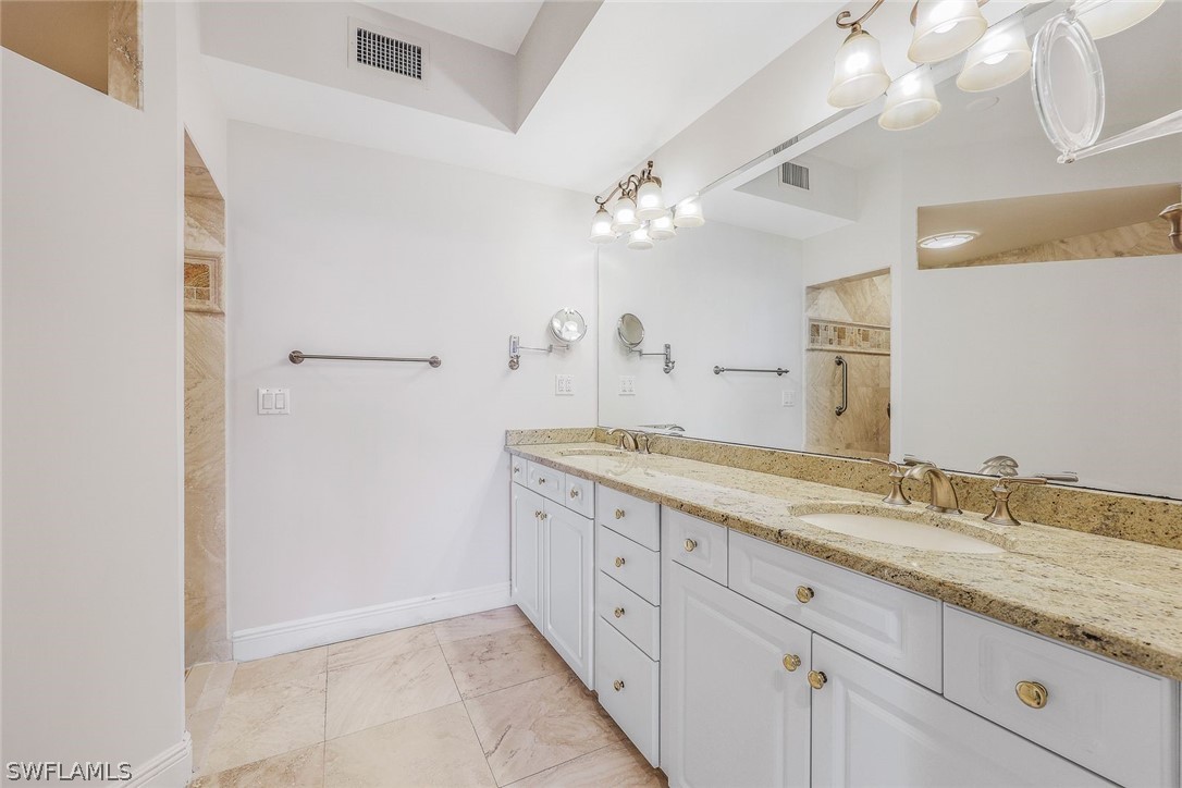 1001 Arbor Lake Dr 1204 Property Photo 10
