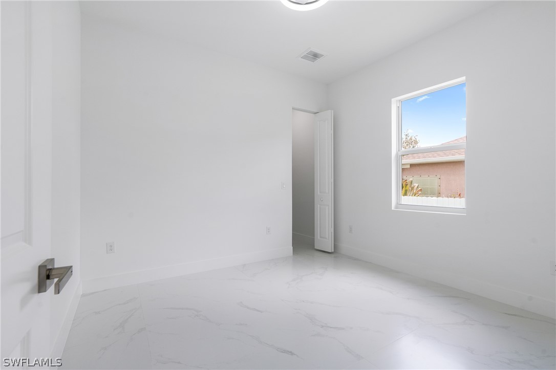 13454 Ingraham Blvd Property Photo 5