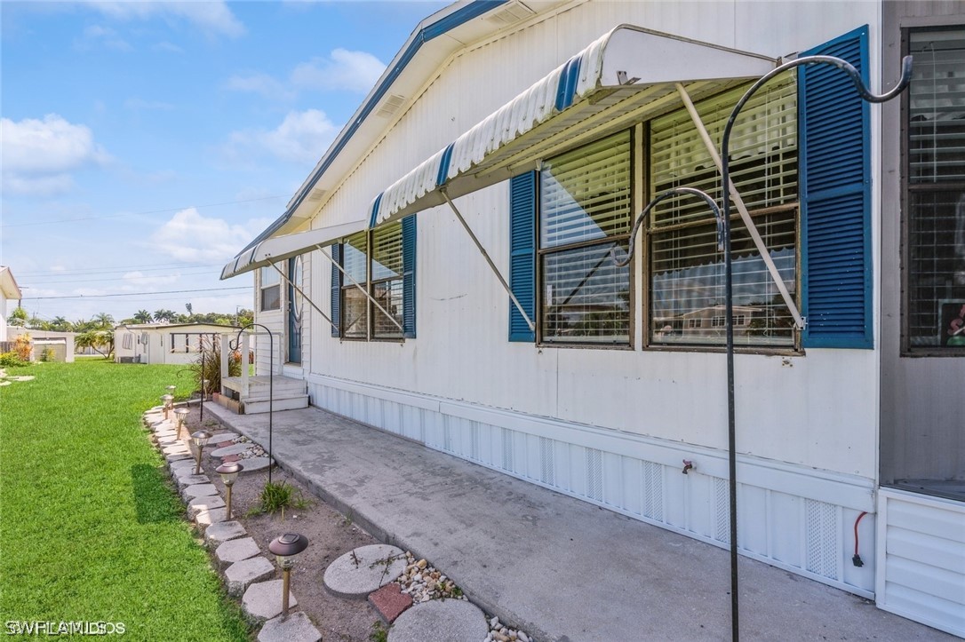 5558 Palm Beach Blvd 436 Property Photo 4