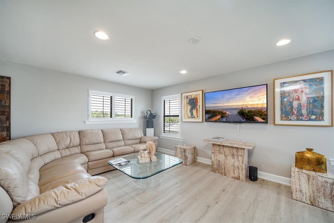 9324 Surfbird Ct Property Photo 24