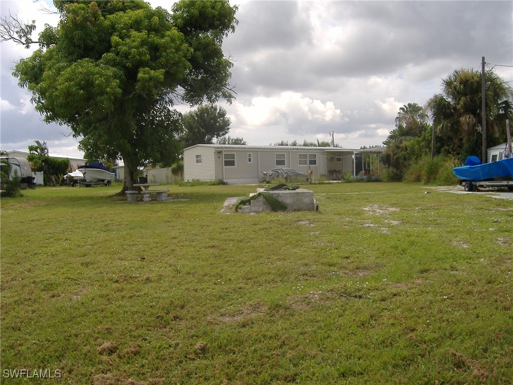 4873 Sandpiper Dr Property Photo 4