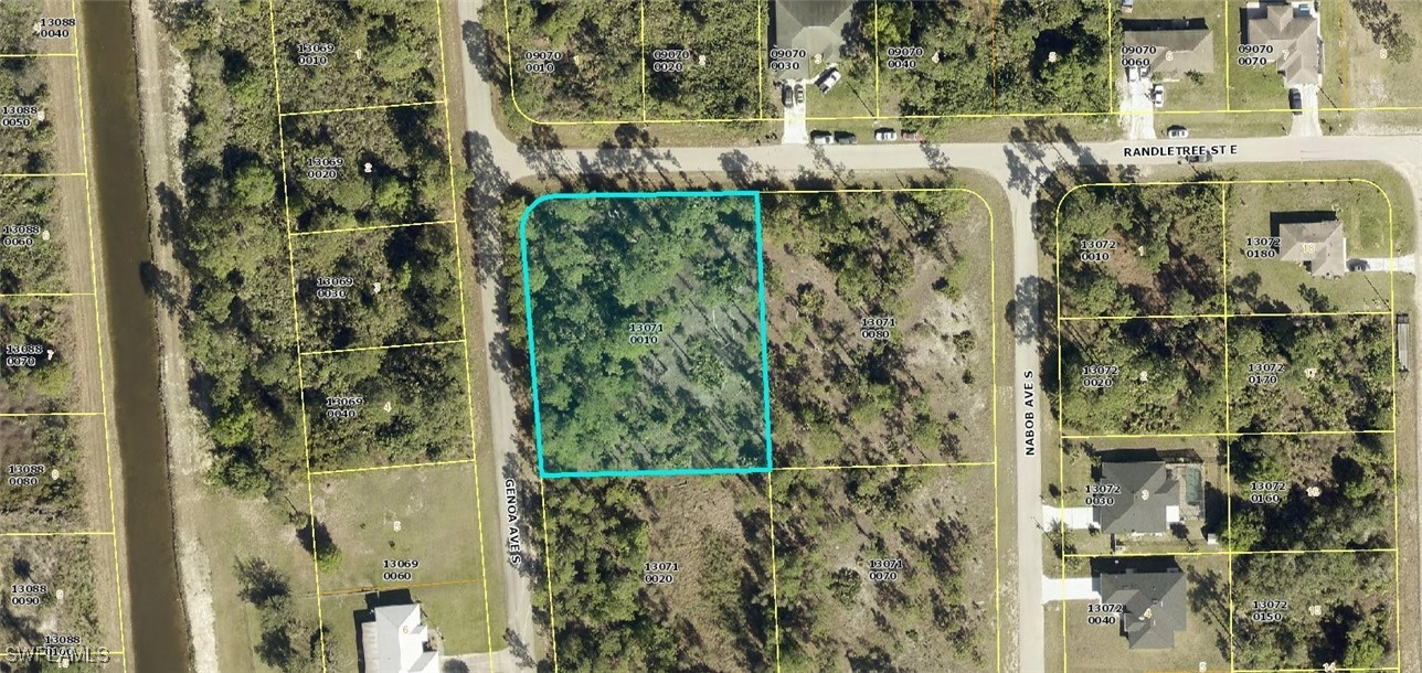 Corner Lot Randletree St E Property Photo 1