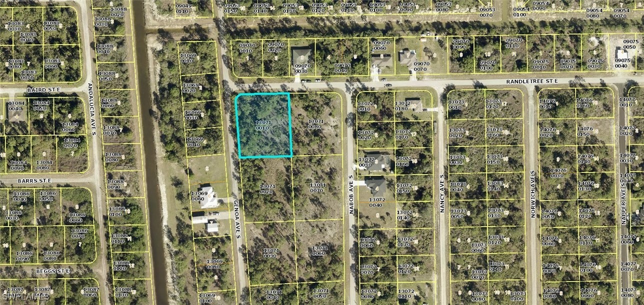 Corner Lot Randletree St E Property Photo 2