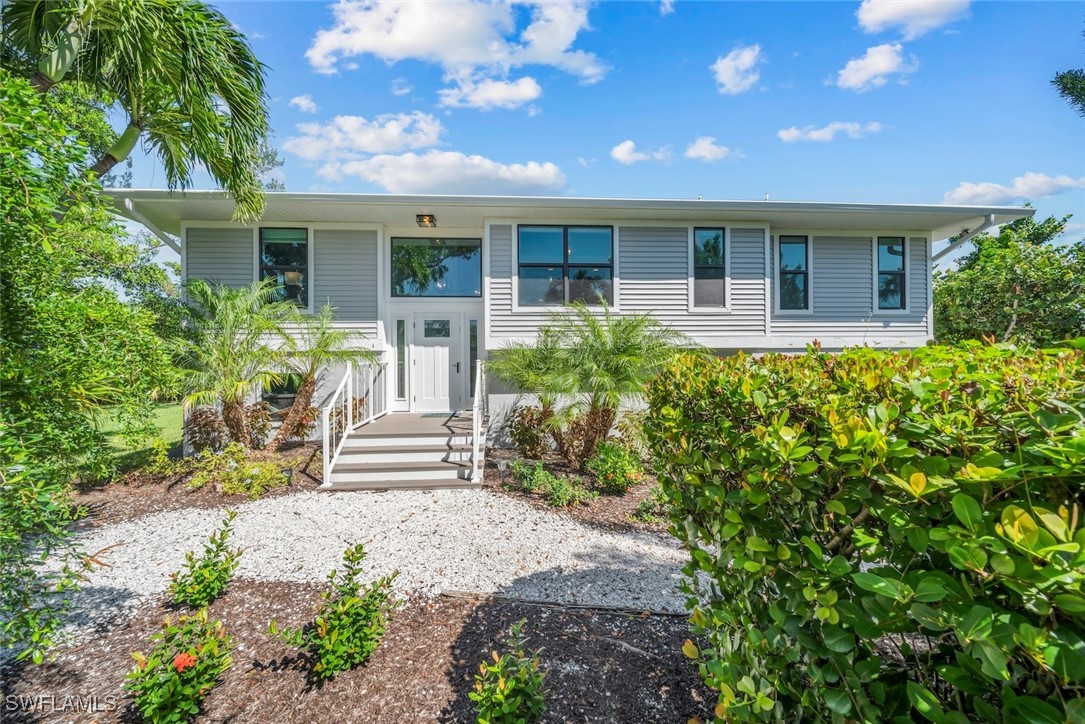 1610 Sabal Sands Rd Property Photo 1