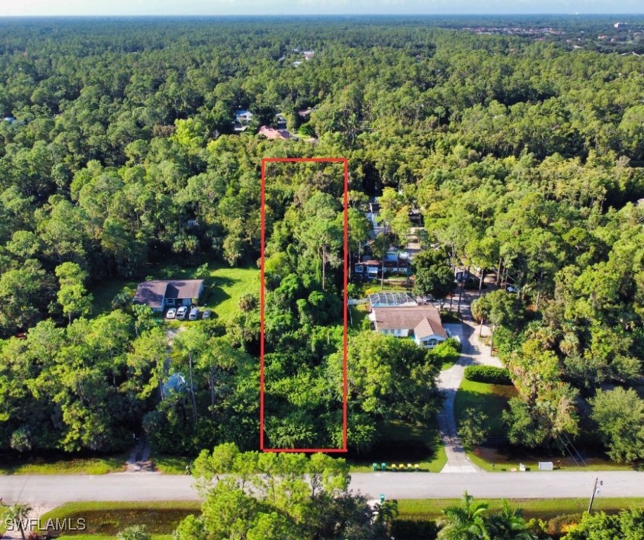 5384 Coral Wood Dr Property Photo 2