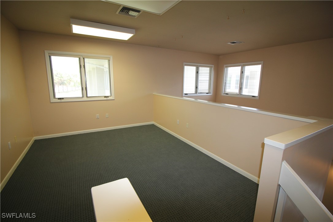 1705 Colonial Blvd D2 Property Photo 24