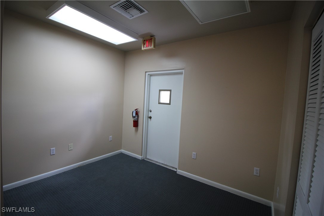 1705 Colonial Blvd D2 Property Photo 26