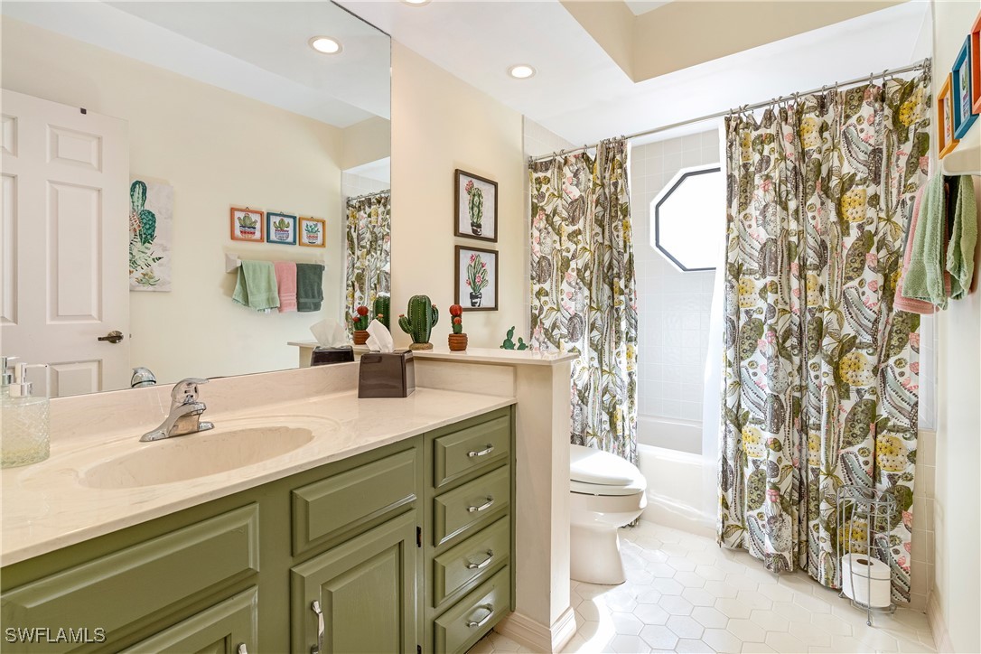 11804 Quail Village Way 102-3 Property Photo 11