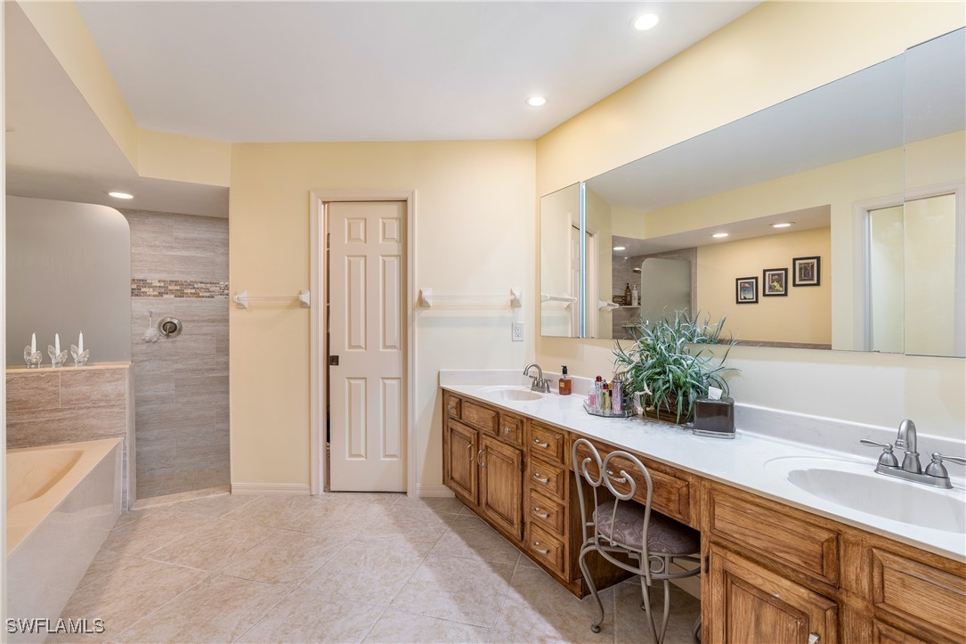 11804 Quail Village Way 102-3 Property Photo 13