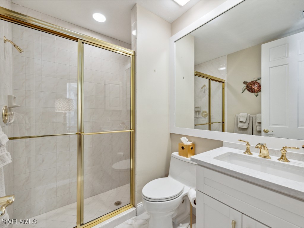241 Colonade Cir Property Photo 18
