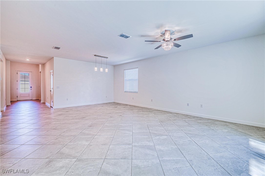 9146 Leatherwood Loop Property Photo 10