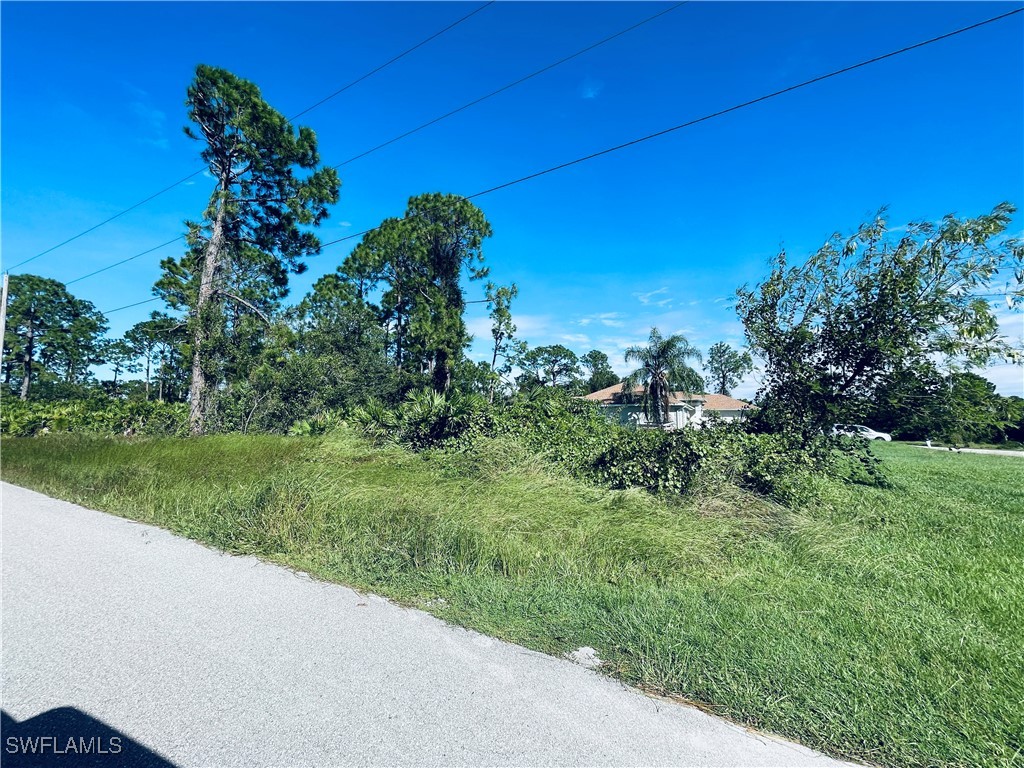 761 Cane St E Property Photo 2