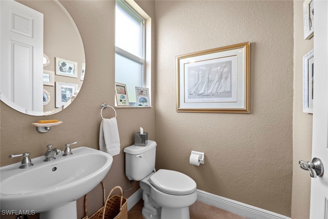 19260 La Serena Dr Property Photo 33