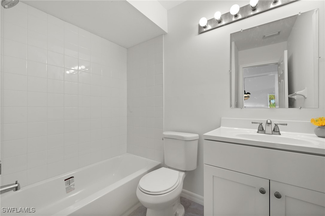16801 Sanibel Sunset Ct 401 Property Photo 25