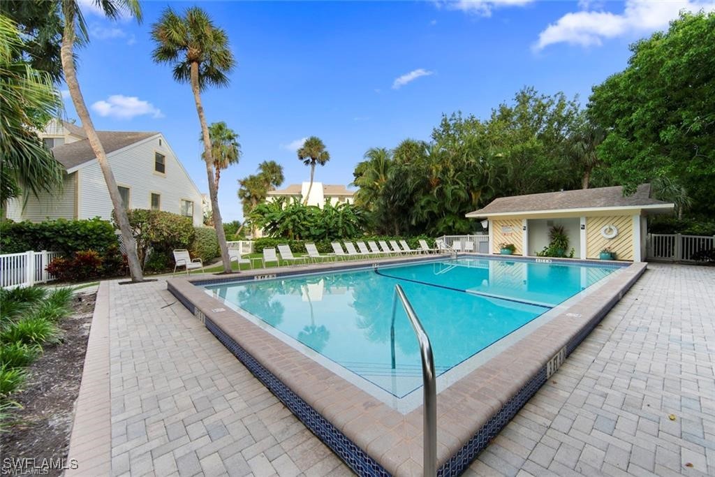 15411 Captiva Dr #c6 Property Photo 3
