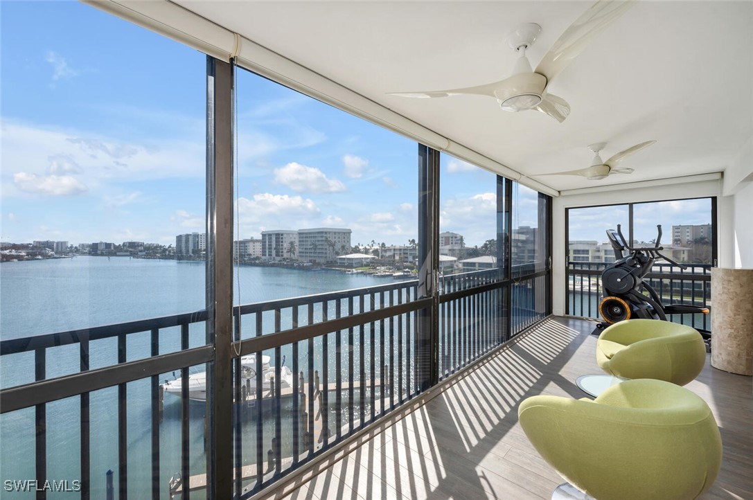 222 Harbour DR 503 Picture