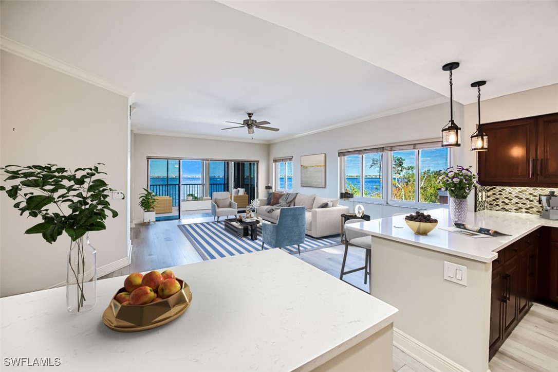 14811 Laguna Dr 202 Property Photo 21