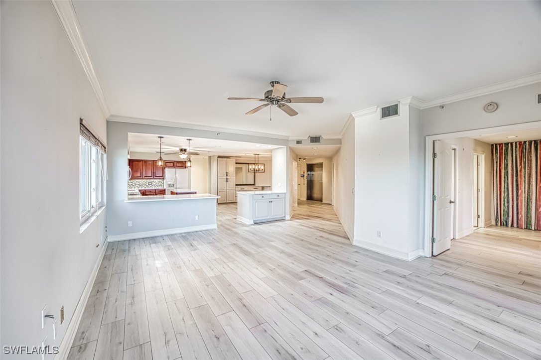 14811 Laguna Dr 202 Property Photo 23